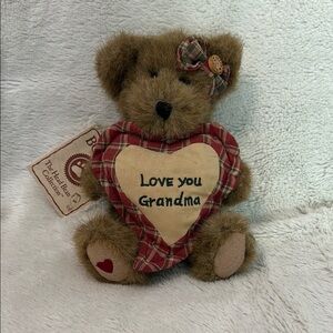 BOYDS BEAR “ Love you Grandma”